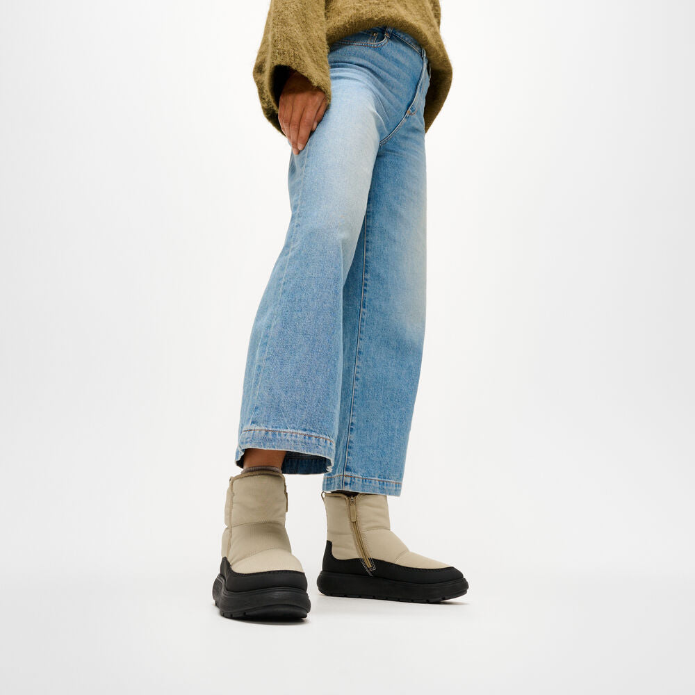 IQ-COMFF WR NYLON BOOTIE