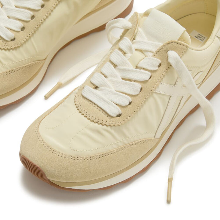 RETRO-Q X PANTONE