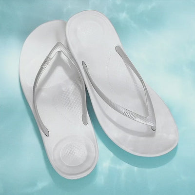 iQushion Ergonomic Flip-Flops