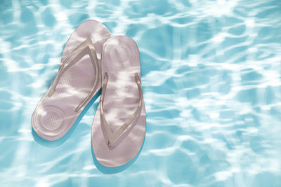 iQushion Ergonomic Flip-Flops