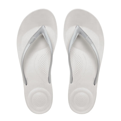 iQushion Ergonomic Flip-Flops